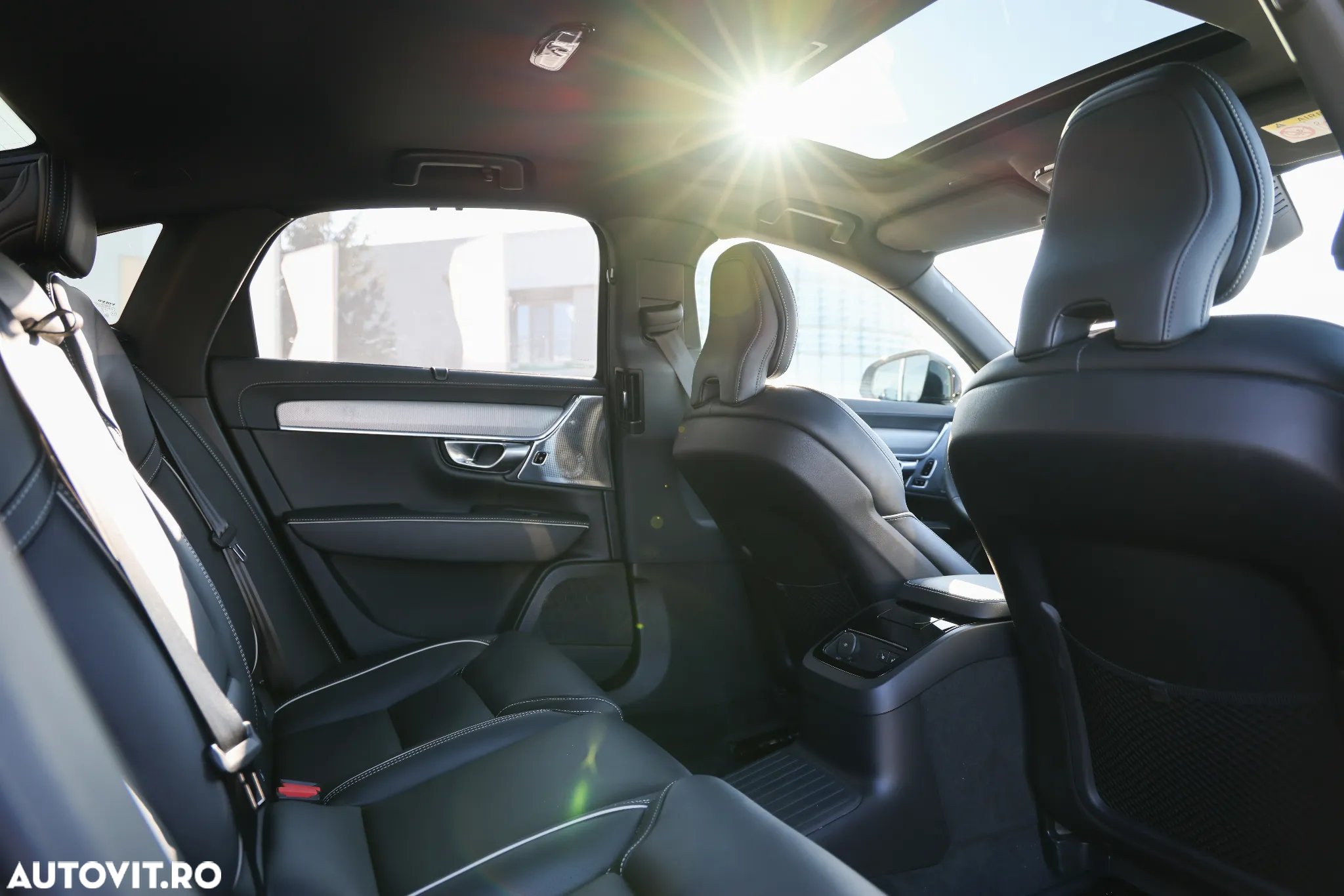 Volvo S90 Recharge T8 AWD Ultimate Dark - 15