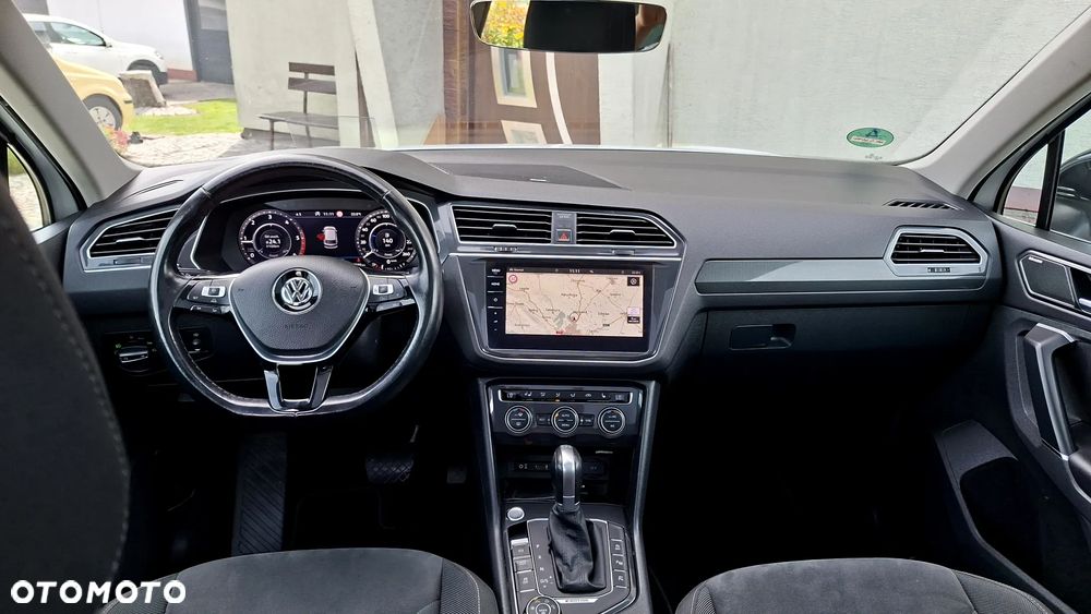 Volkswagen Tiguan 2.0 TDI SCR 4MOTION DSG Highline - 34
