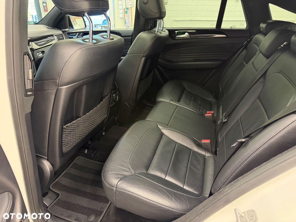 Mercedes-Benz GLE 350 d 4-Matic - 13