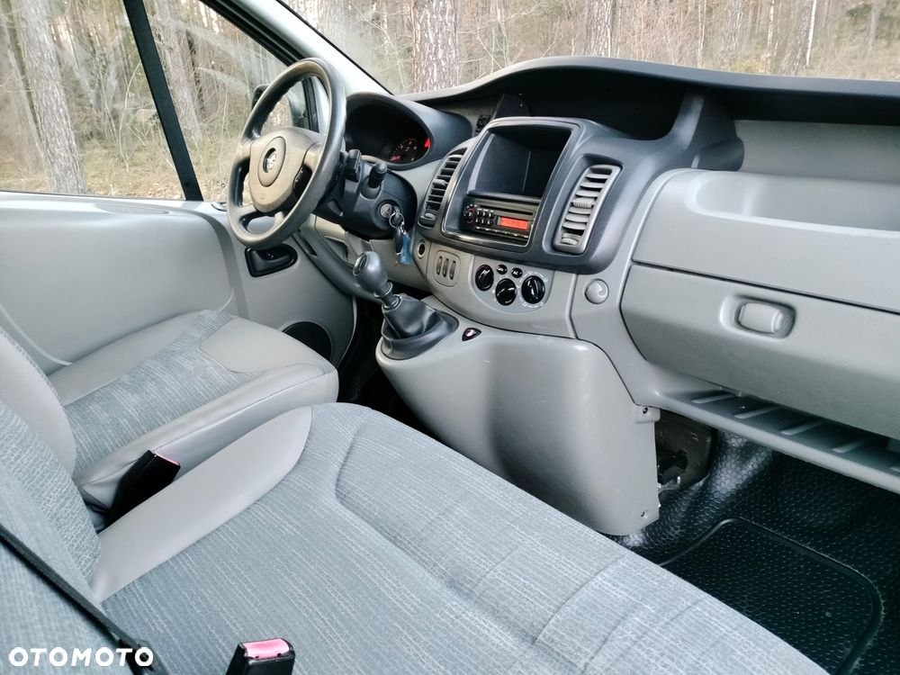 Opel vivaro - 7
