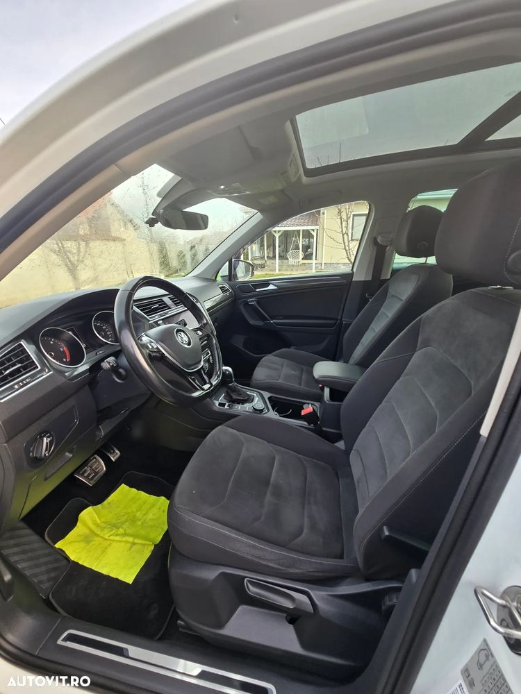 Volkswagen Tiguan - 11