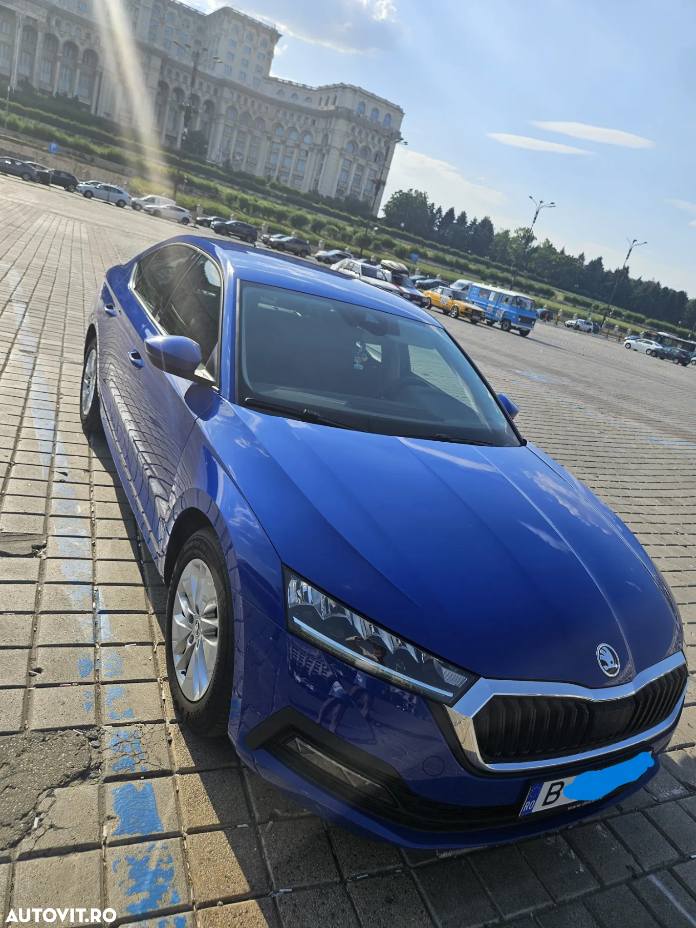 Skoda Octavia 2.0 TDI DSG Ambition - 4