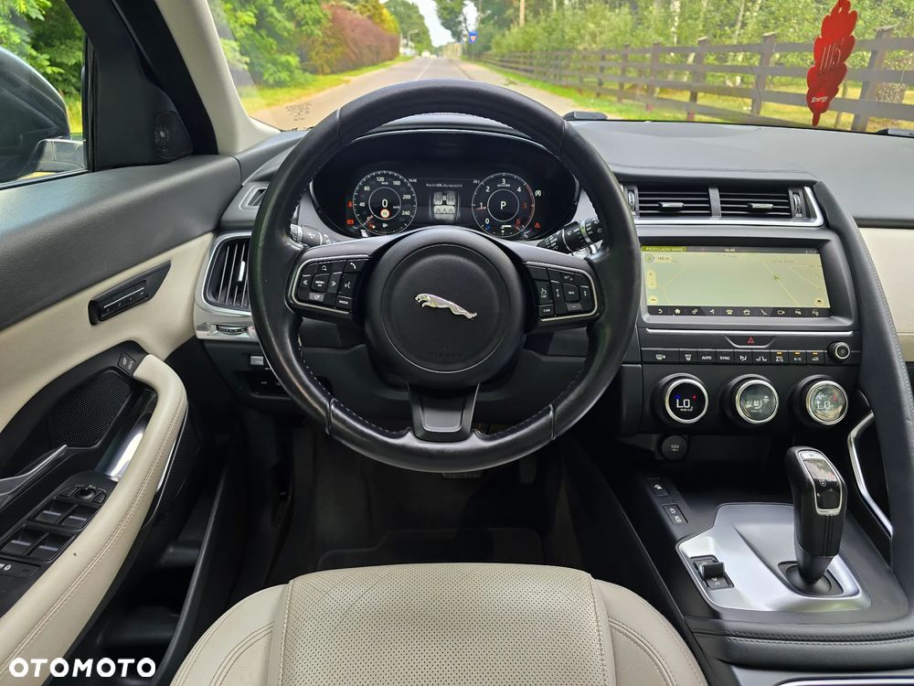 Jaguar E-Pace D150 AWD HSE - 6