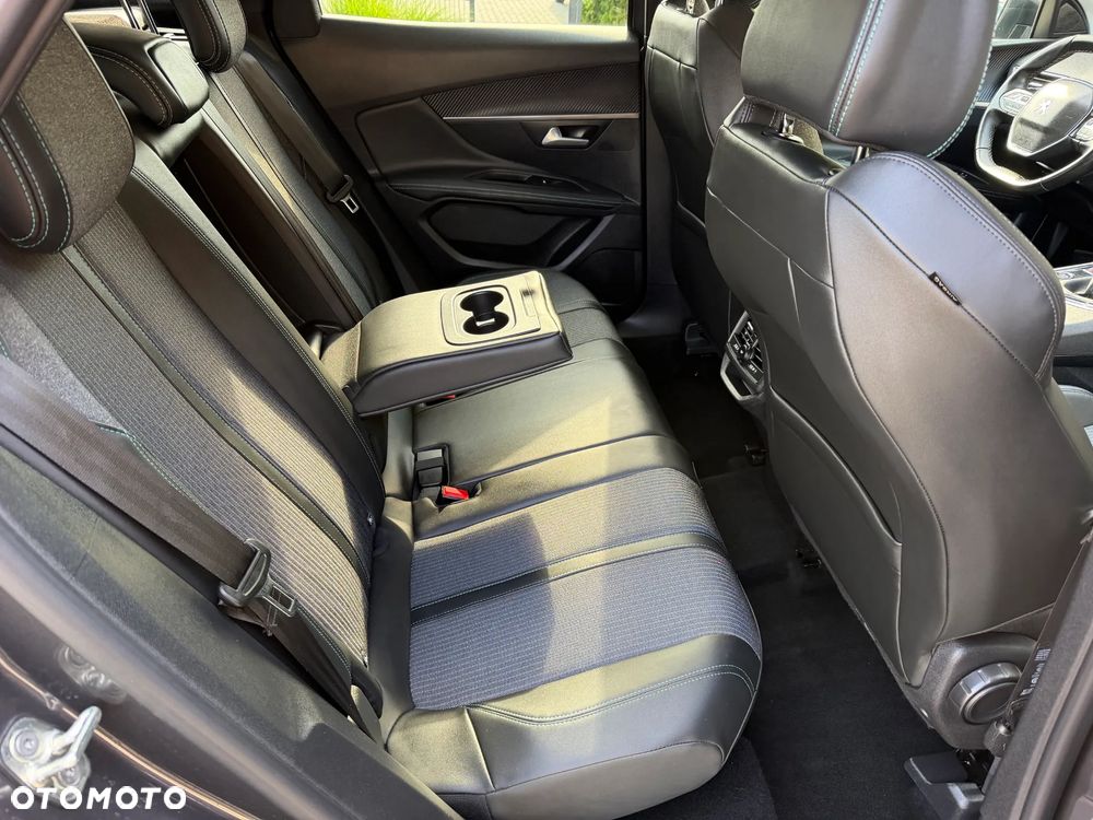 Peugeot 3008 - 15