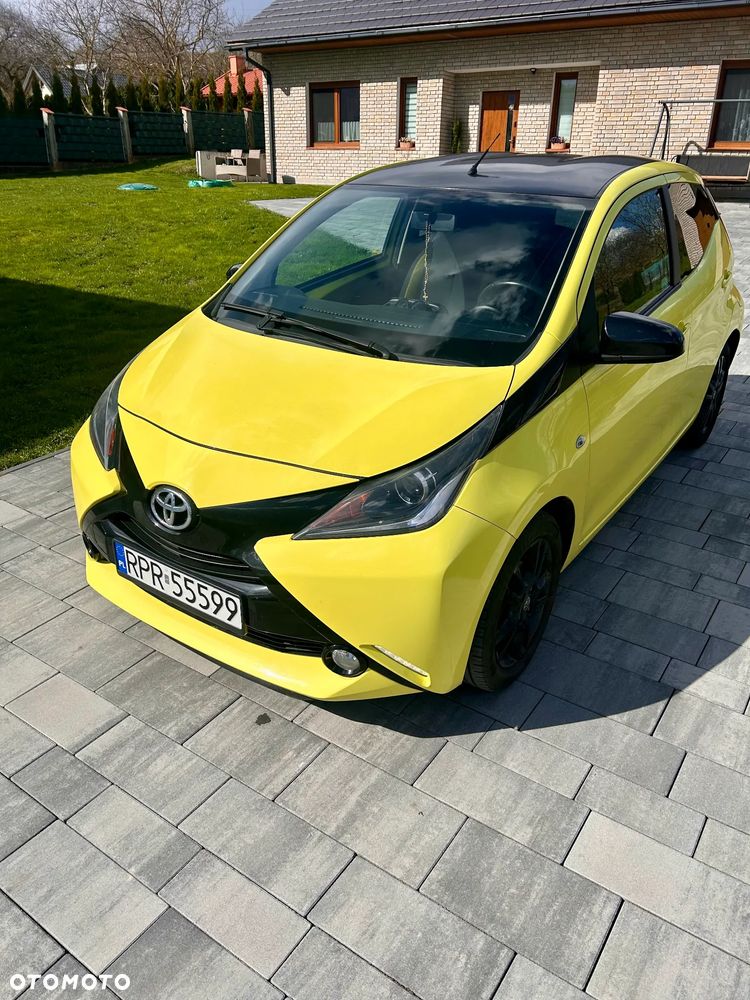 Toyota Aygo 1.0 VVT-i Sprint EU6 - 1