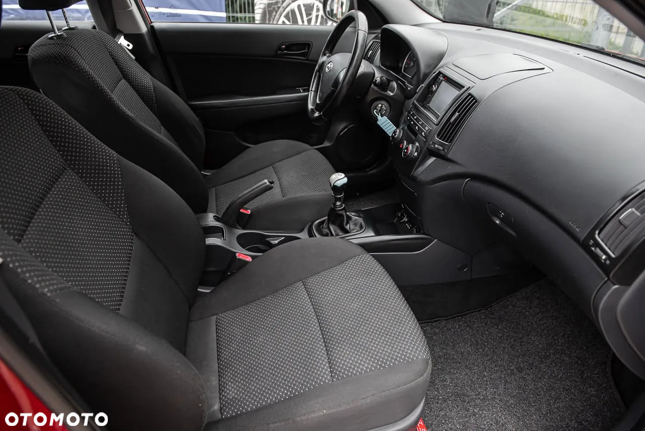 Hyundai i30 1.6 Classic - 20
