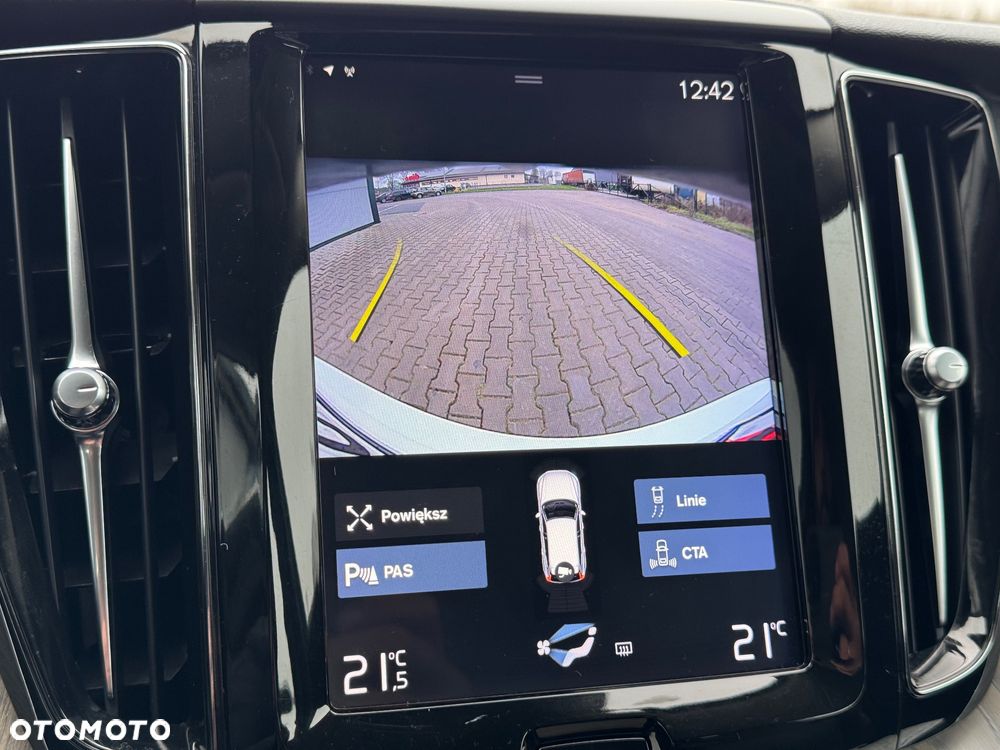 Volvo XC 60 D4 AWD Inscription - 34