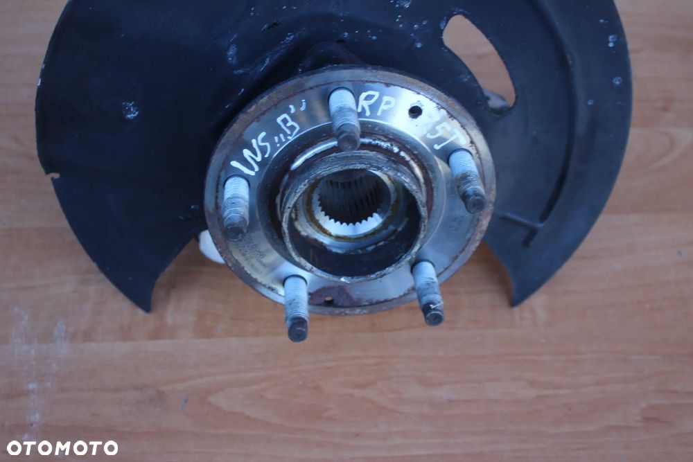 PIASTA ZWROTNICA PRAWY PRZÓD PRAWA PRZEDNIA OPEL INSIGNIA B 5X115 - 2