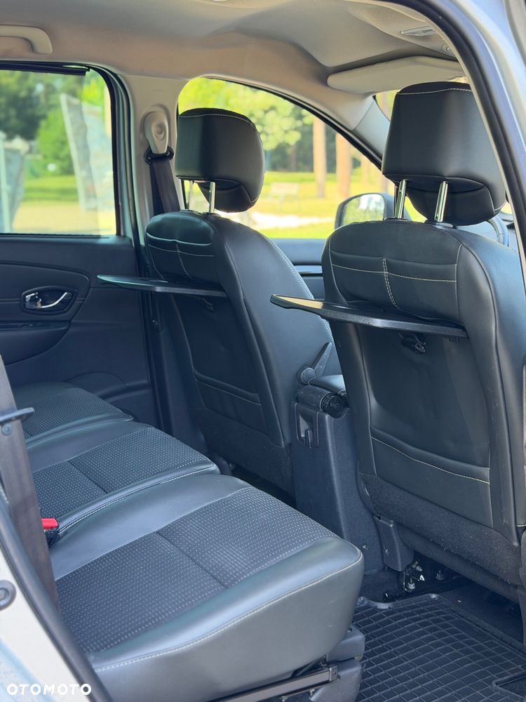 Renault Grand Scenic ENERGY TCe 130 INTENS - 13