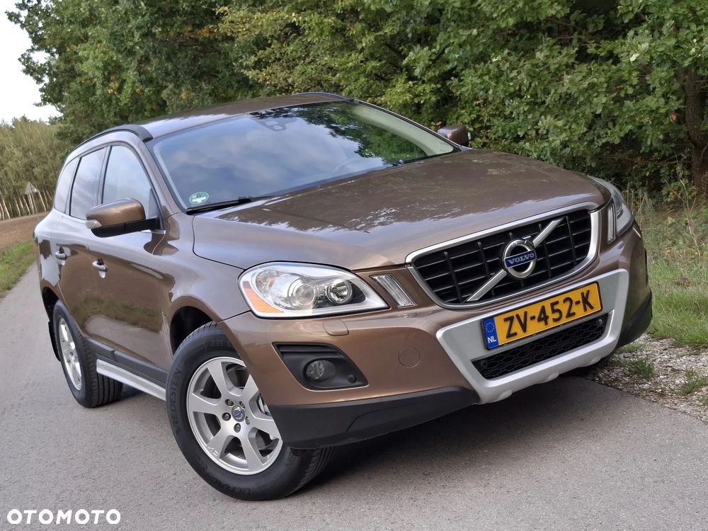 Volvo XC 60 T6 AWD RDesign - 11
