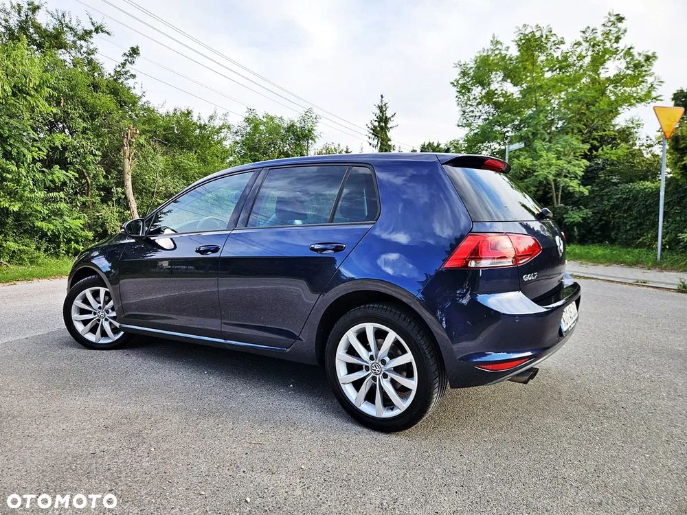 Volkswagen Golf 2.0 TDI BlueMotion Technology Edition - 11