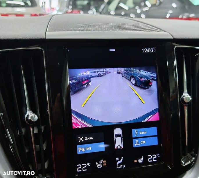 Volvo XC 60 T6 AWD Recharge Geartronic Inscription Expression - 12