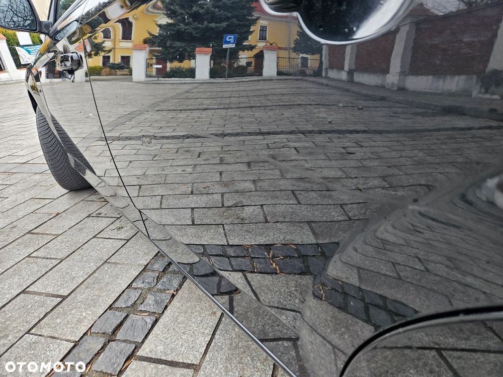 Ford Mondeo 2.5 Ghia X - 14