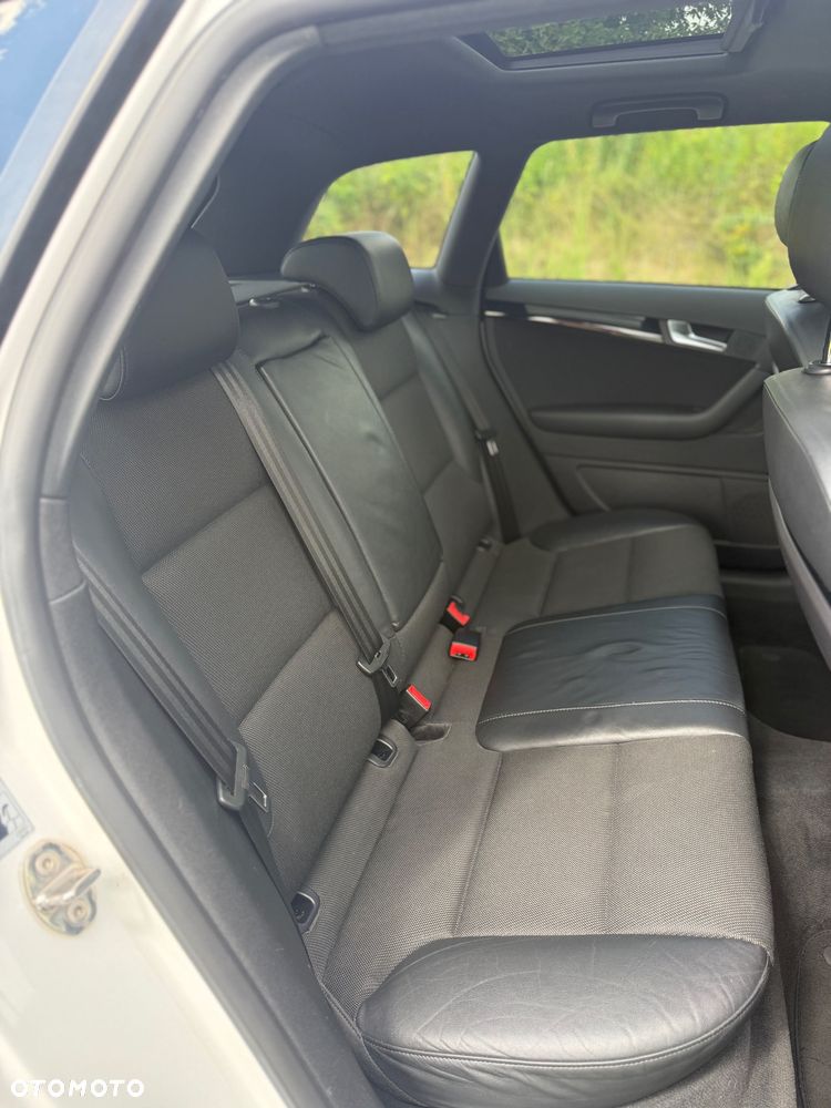 Audi A3 Sportback 2.0 TDI DPF Quattro Ambiente - 5