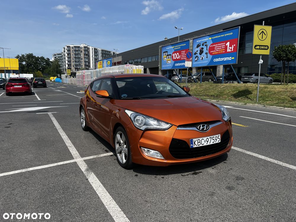 Hyundai Veloster 1.6 GDI Comfort - 4
