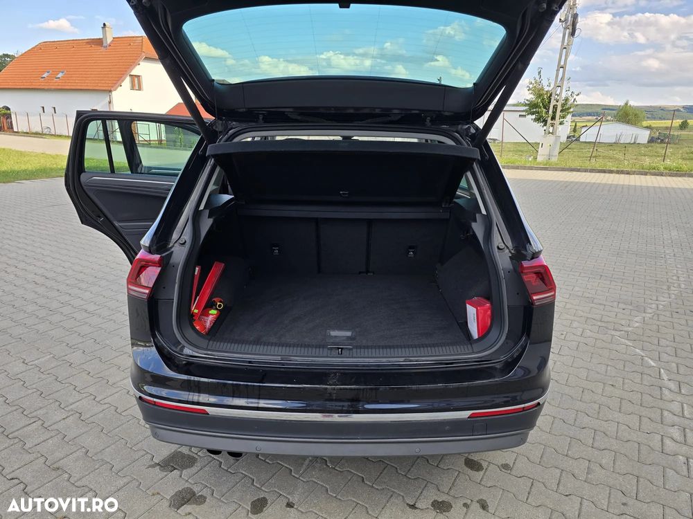 Volkswagen Tiguan 2.0 TDI DPF DSG 4Mot Comfortline - 14