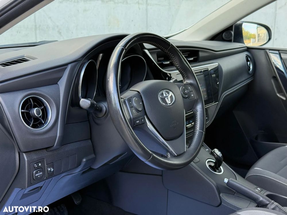 Toyota Auris 1.8 L VVT-i Hybrid Luna - 15