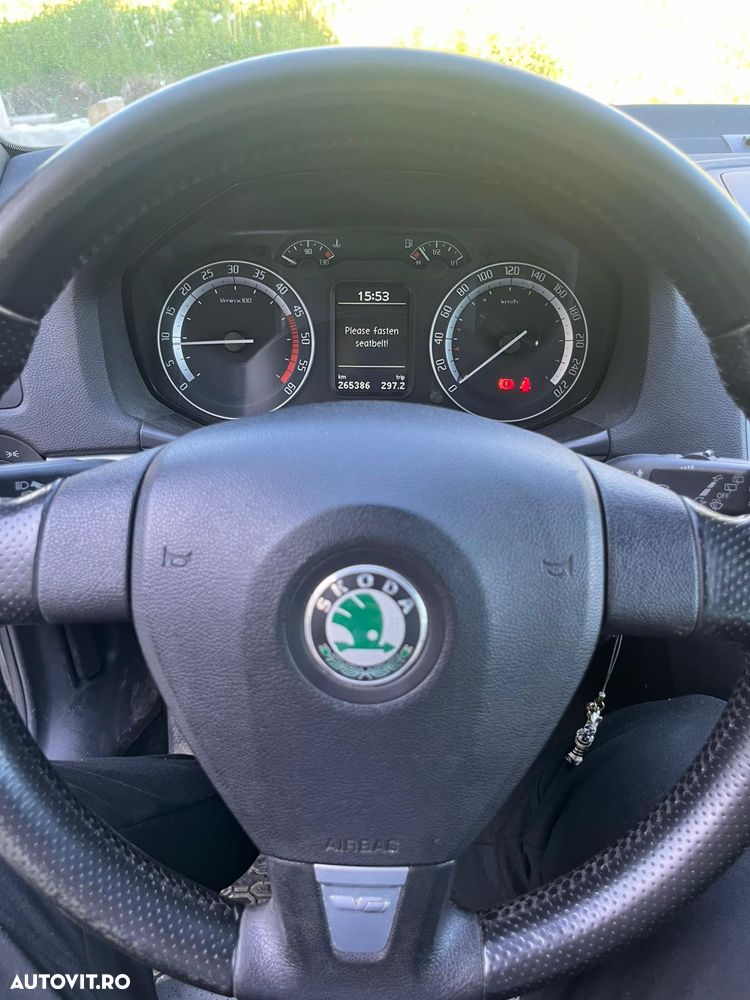 Skoda Octavia - 2