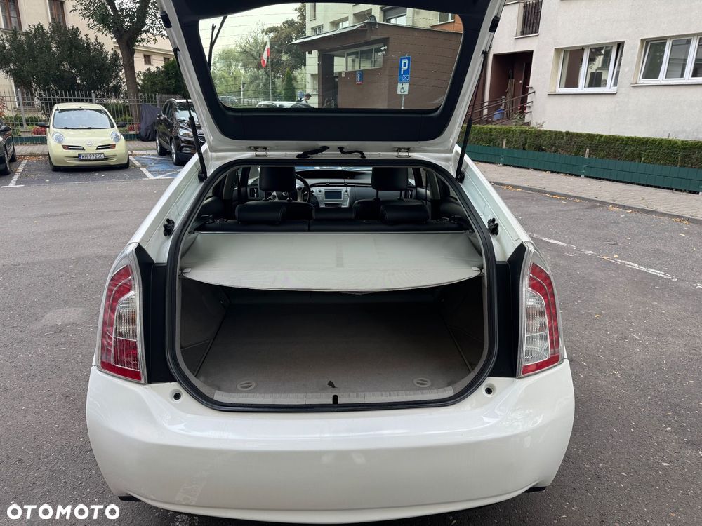 Toyota Prius 2012 photo 5