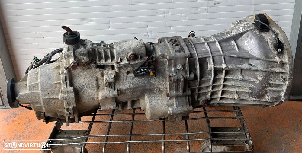 Caixa de Velocidades e Caixa de Transferências Kia Sorento 2.5 Ano 2008 - 1