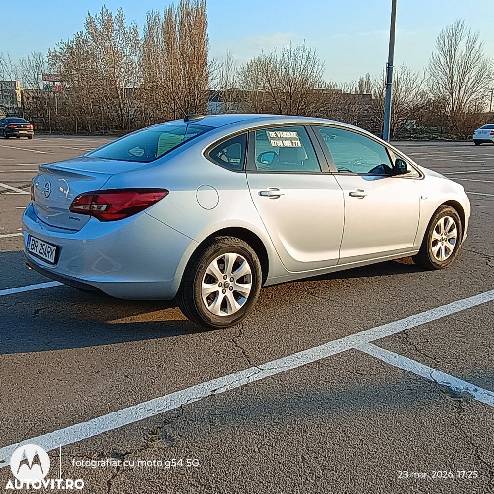 Opel Astra 1.4 Turbo ECOTEC Start/Stop Enjoy - 13