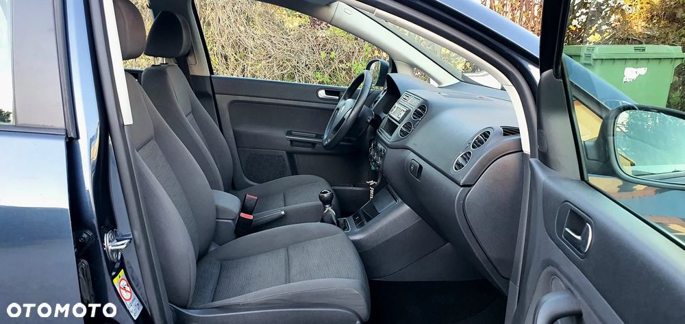 Volkswagen Golf Plus 1.9 TDI DPF Comfortline - 17