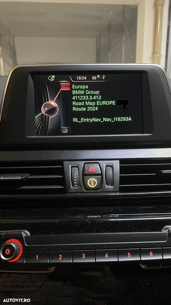 BMW Seria 2 218d - 11