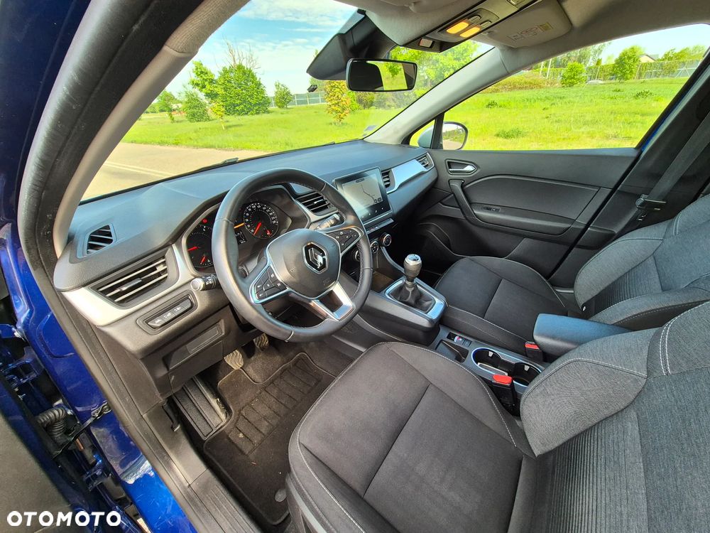 Renault Captur - 23