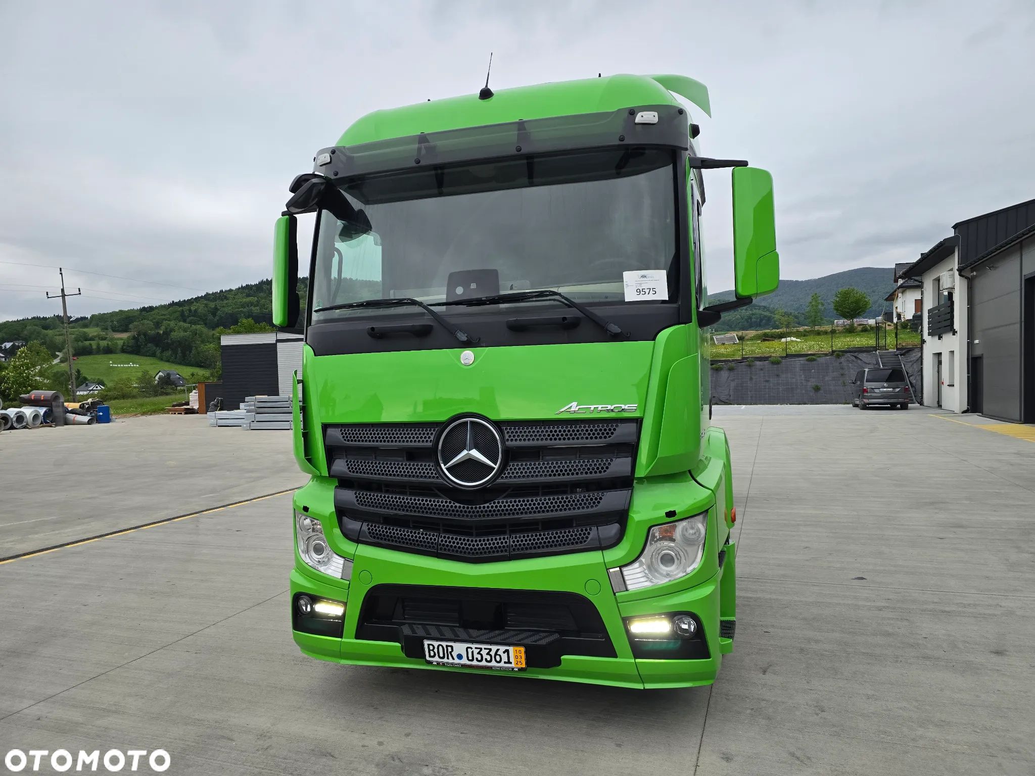 Mercedes-Benz ACTROS - 1