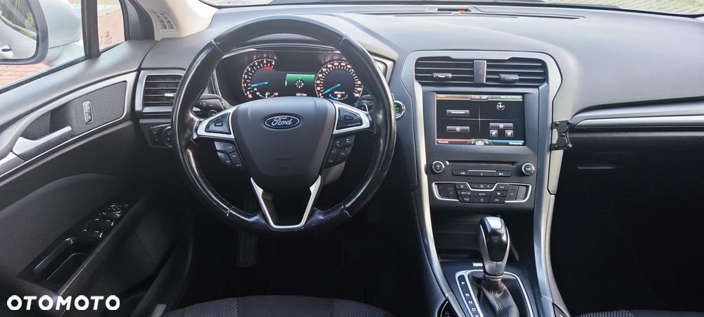 Ford Mondeo SW 2.0 TDCi S&S PowerShift-Aut Titanium - 20