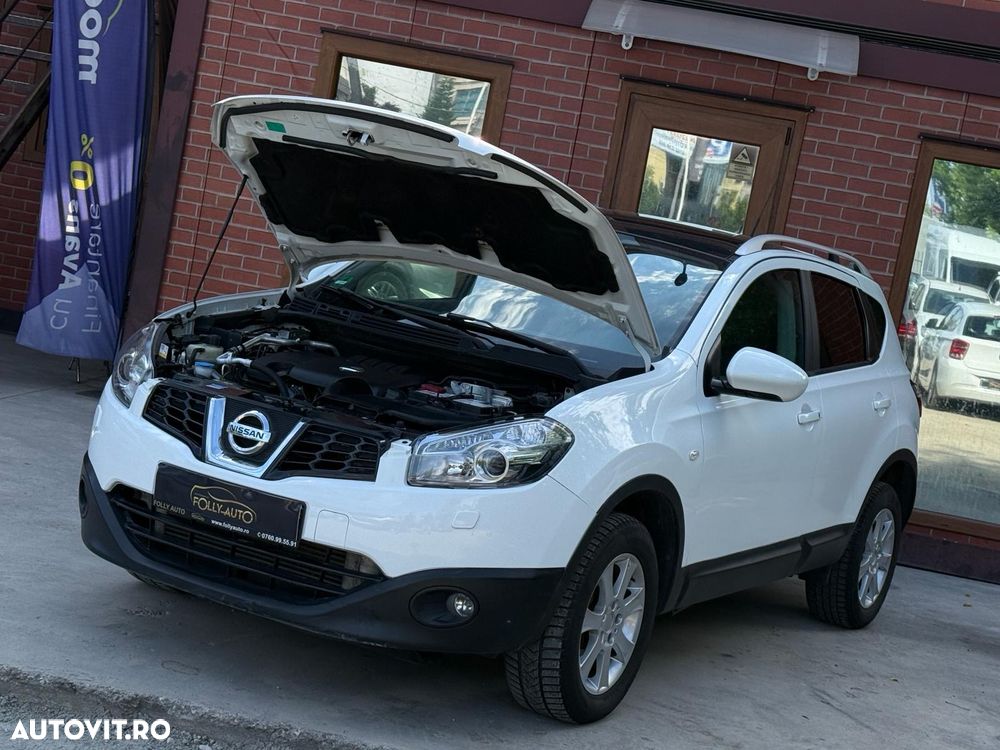 Nissan Qashqai 2.0 dCi DPF tekna - 33