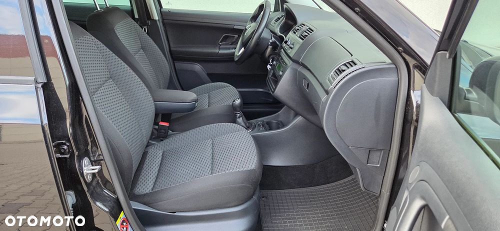 Skoda Fabia 1.2 TSI Ambiente - 32