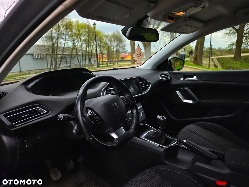 Peugeot 308 BlueHDi 130 Allure Pack - 10