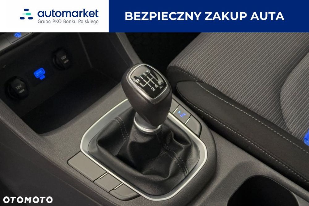 Hyundai i30 1.5 DPI Classic + - 20