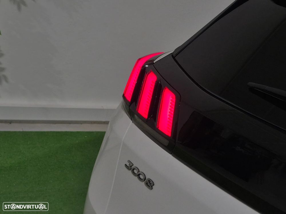 Peugeot 3008 1.6 BlueHDi GT Line EAT6 - 8