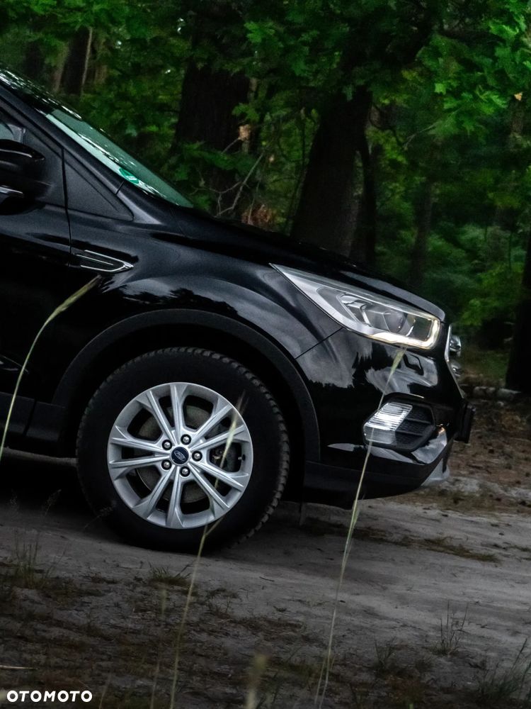 Ford Kuga 2.0 TDCi 4x4 Titanium - 10