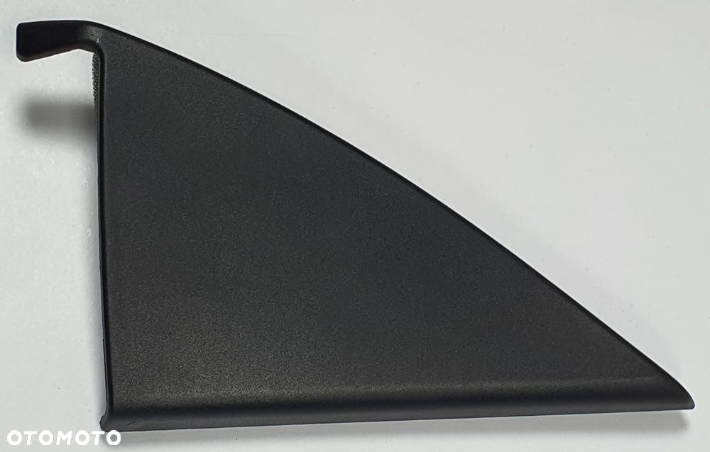 TRÓJKĄT OSŁONA LUSTERKA PRAWA BMW 3 E46 CABRIO 8204176 - 1