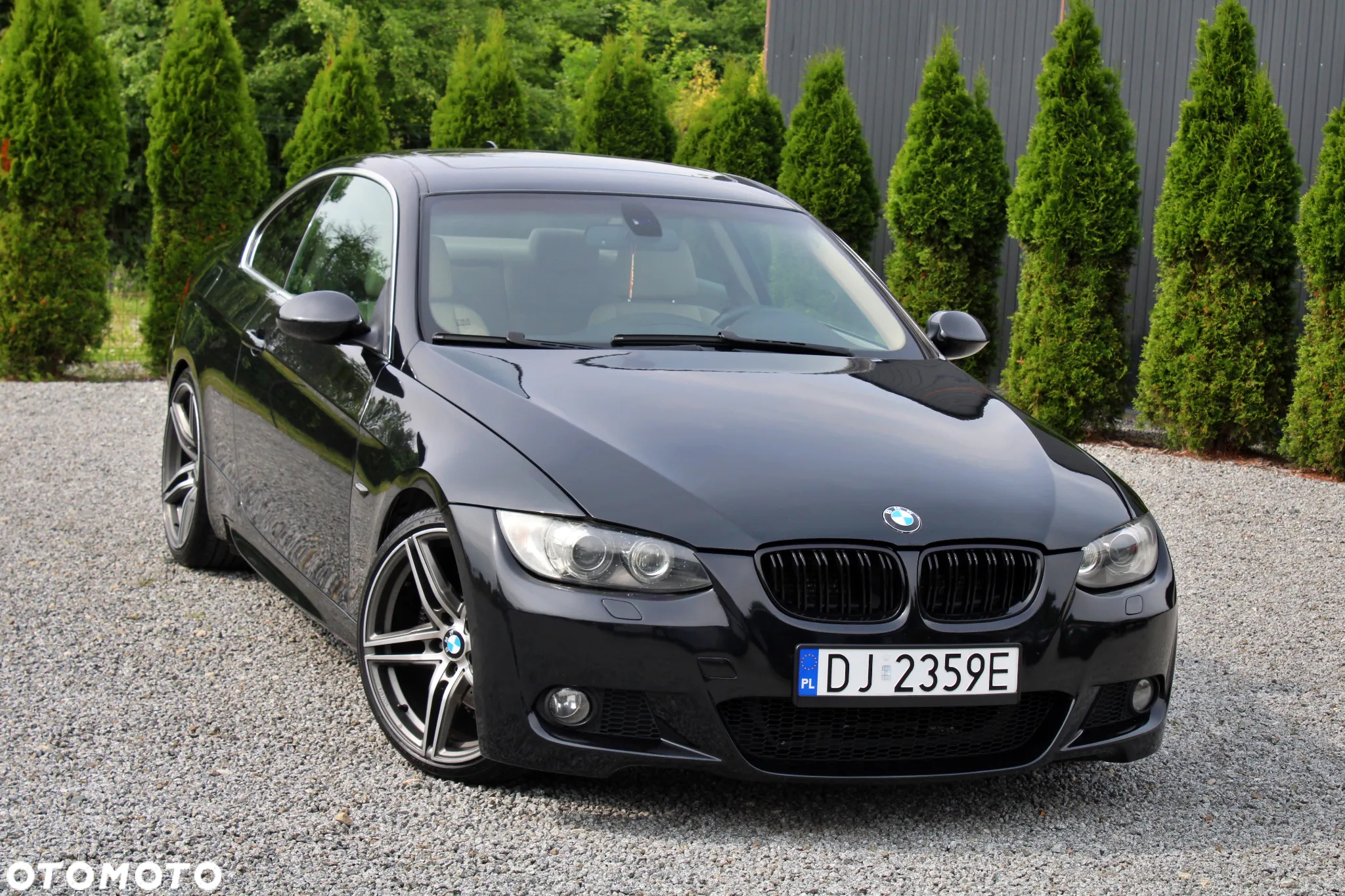 BMW Seria 3 325i Coupe - 8