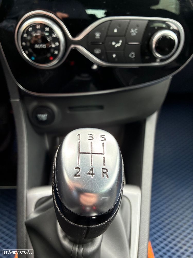 Renault Clio 1.0 SCe Zen - 23