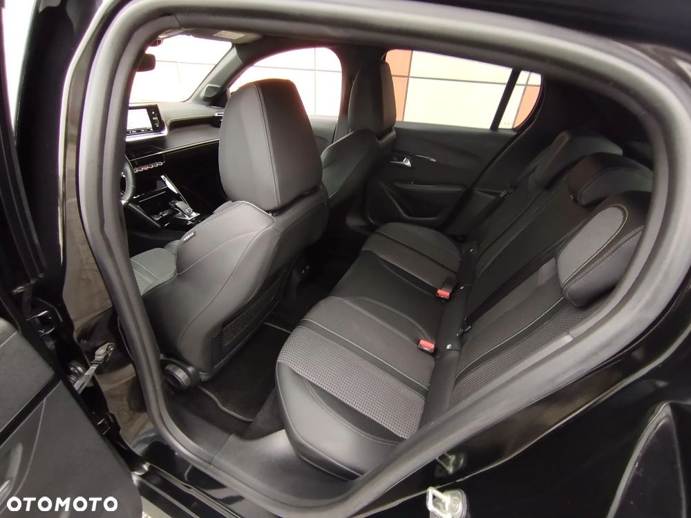 Peugeot 208 1.2 PureTech GT Pack S&S EAT8 - 22