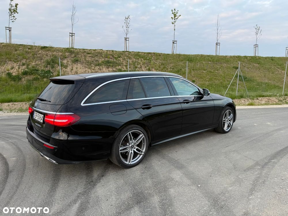 Mercedes-Benz Klasa E 220 d 9G-TRONIC - 10
