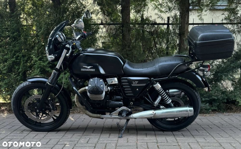 Moto Guzzi V7 - 11