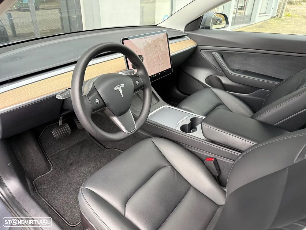 Tesla Model 3 Standard Range Plus RWD - 13