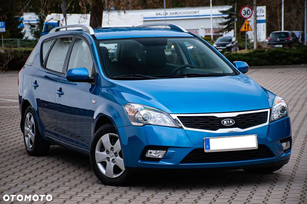 Kia Ceed 1.4 CVVT Dream-Team Edition - 5