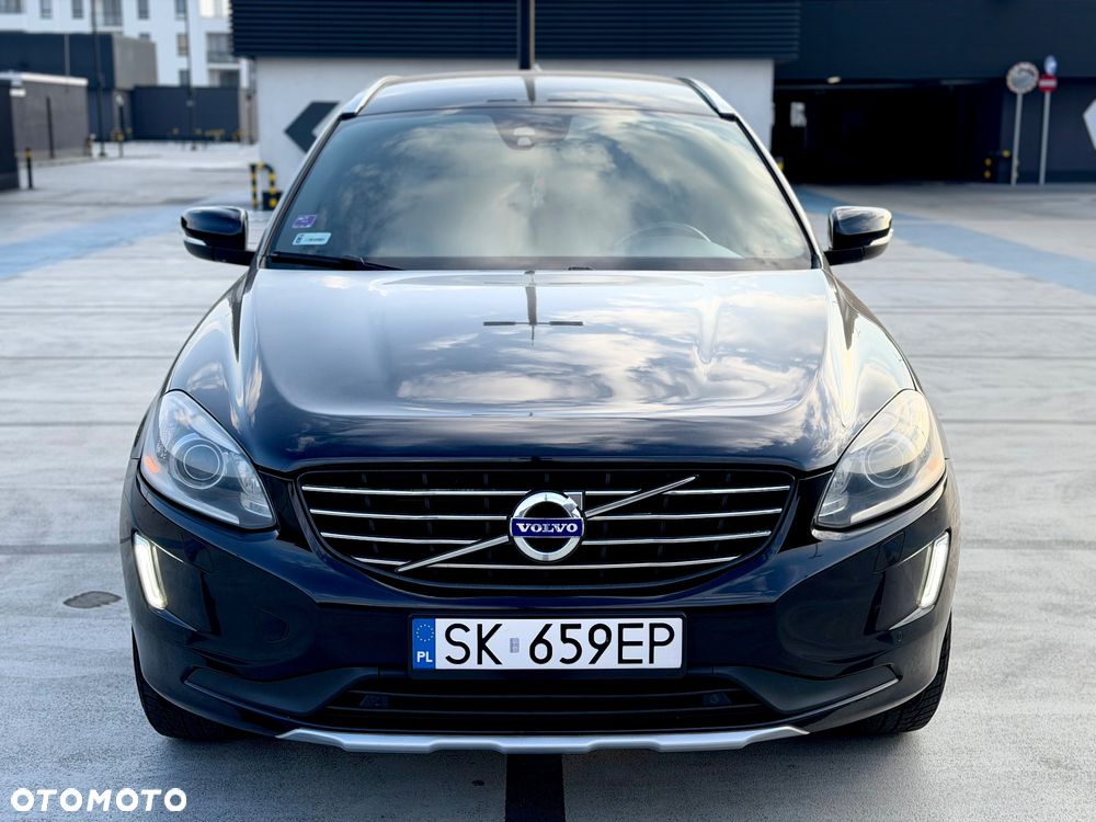 Volvo XC 60 D5 AWD Summum - 5