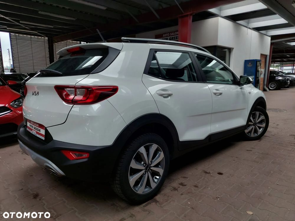 Kia Stonic 1.0 T-GDI M - 13
