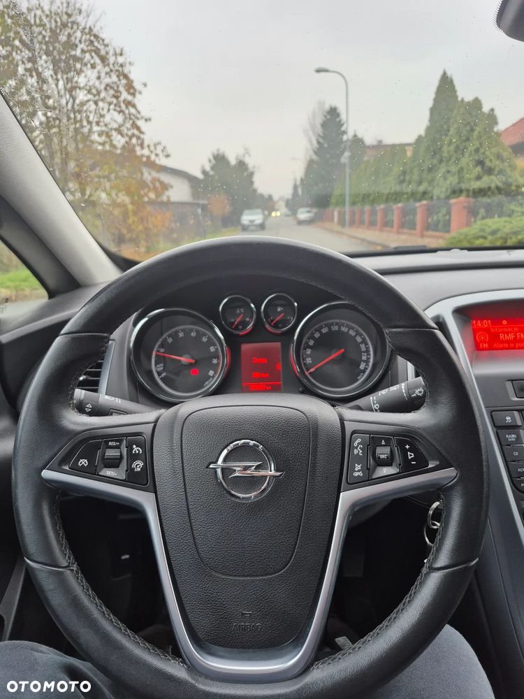 Opel Astra 1.4 Turbo - 15