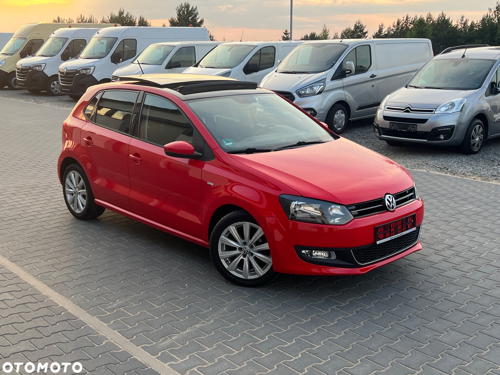 Volkswagen Polo 1.6 TDI DPF Highline - 17