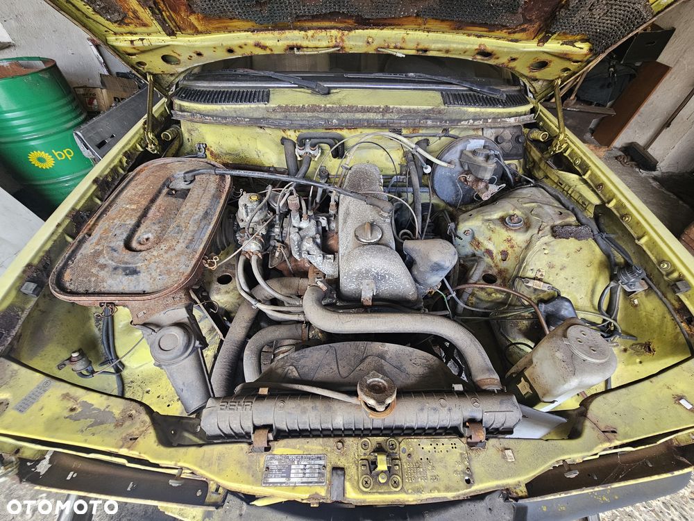 Mercedes-Benz W123 - 8
