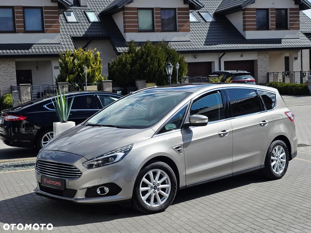 Ford S-Max 2.0 TDCi Titanium PowerShift - 39